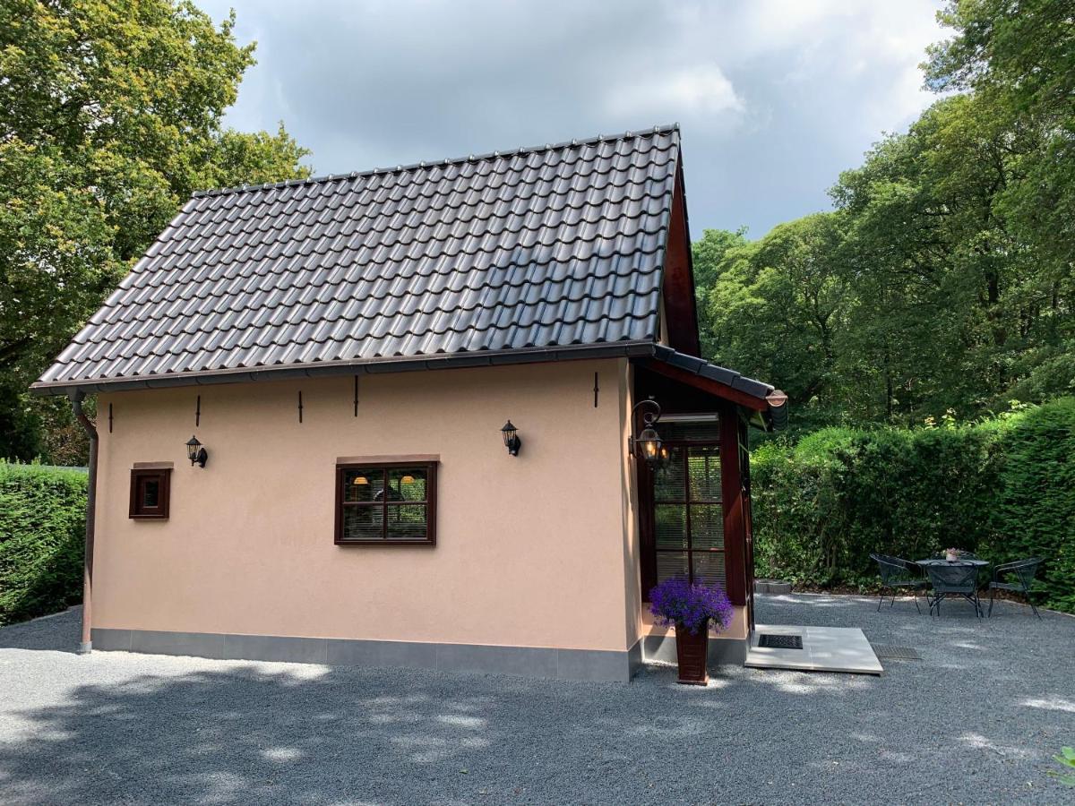 Romantisch Gastenverblijf 'Het Vogelhuisje' 卢特伦 外观 照片