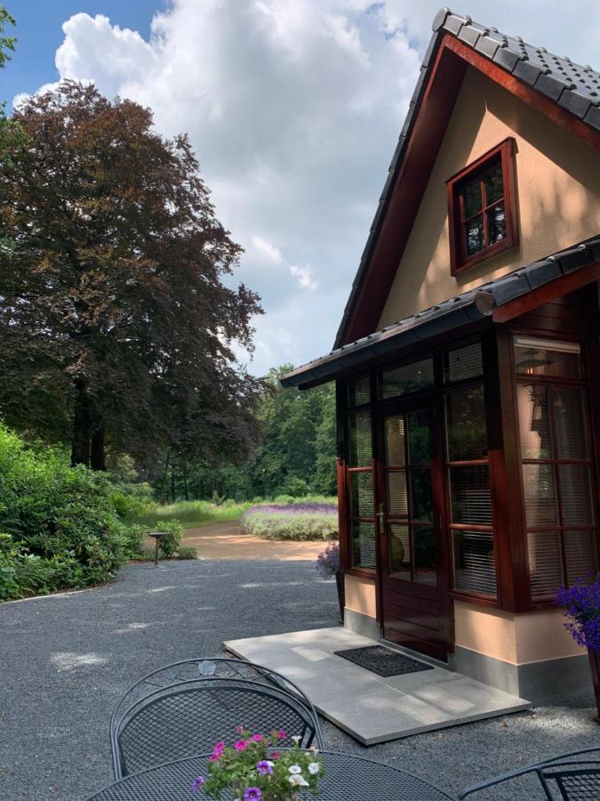 Romantisch Gastenverblijf 'Het Vogelhuisje' 卢特伦 外观 照片